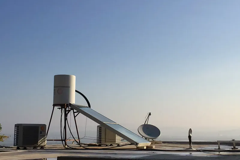Solar Geyser